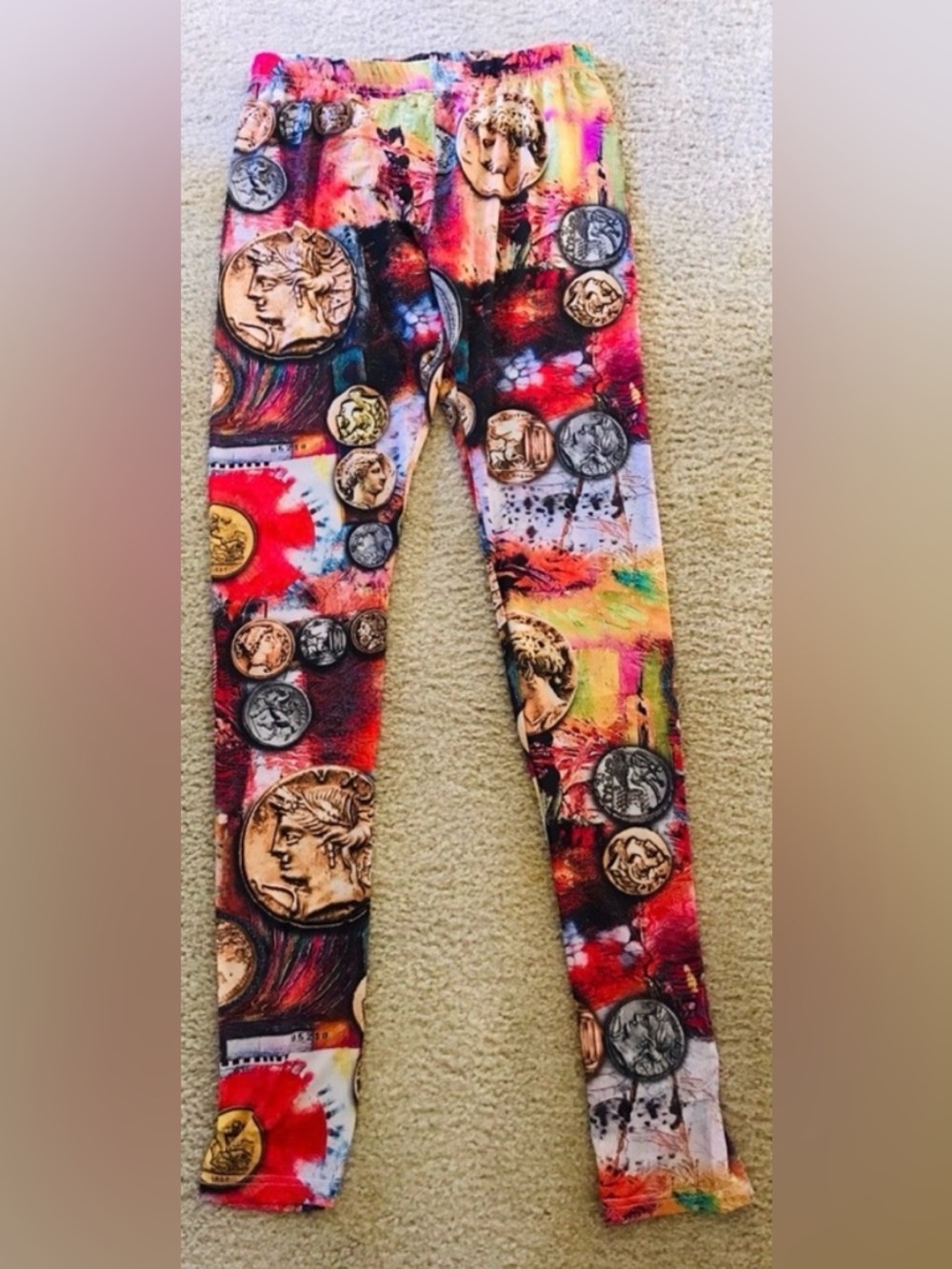 NWOT Baroque Italian Designer Style LEGGINGS Size Medium